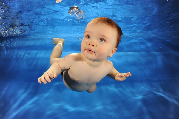 finley_davies_muir_photographed_by_jez_dixon_for_water_babies1