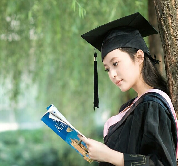 一名大学毕业生的反思:轰动中国万言帖,最露骨大学生活